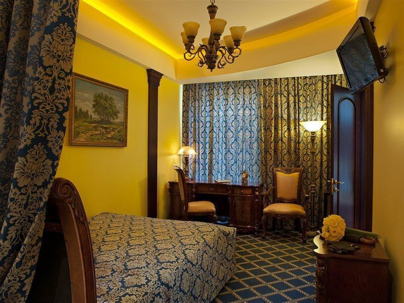 Frederic Koklen Boutique Hotel Odessa Oda fotoğraf